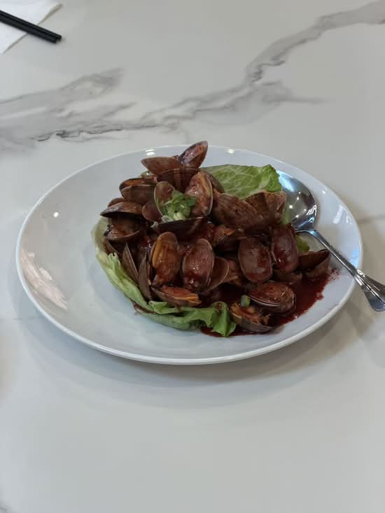 豉汁炒蚬 (Clams with Black Bean Sauce)